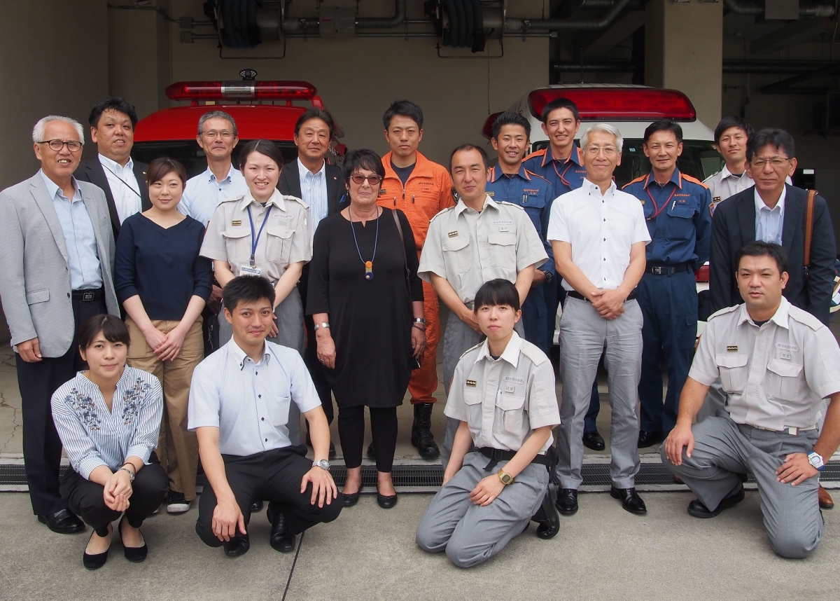 Rosa's visit to fire department in Japan