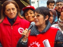 Arzu Çerkezoğlu and Rosa Pavanelli in a demonstration in 2015
