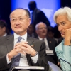 Reuniones anuales del Banco Mundial y el FMI de 2016. El presidente del Grupo del Banco Mundial Jim Yong Kim y la directora gerente del FMI Christine Lagarde. Fotografía: Simone D. McCourtie / Banco Mundial – Creative Commons